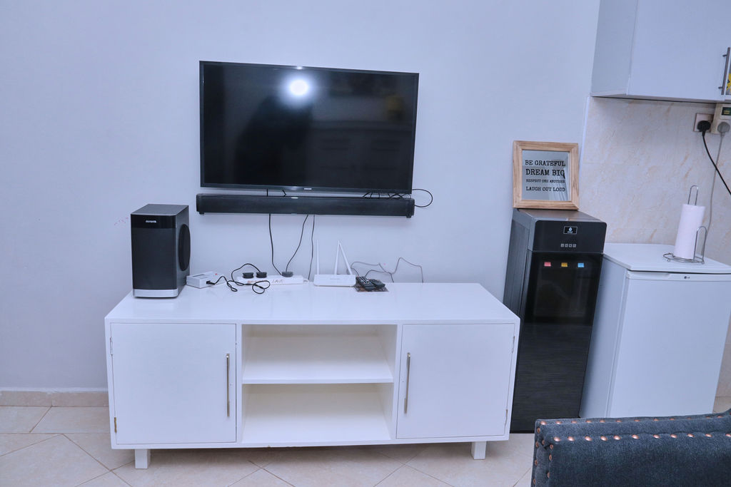 Bee Homes 1 Bedroom